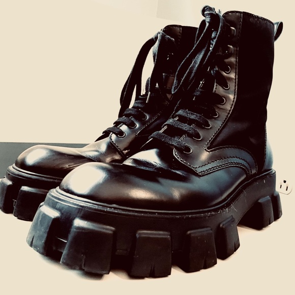 PRADA BOOTS (combat) size 43 Monolith brushed leather and nylon boots with pouch - Picture 6 of 9